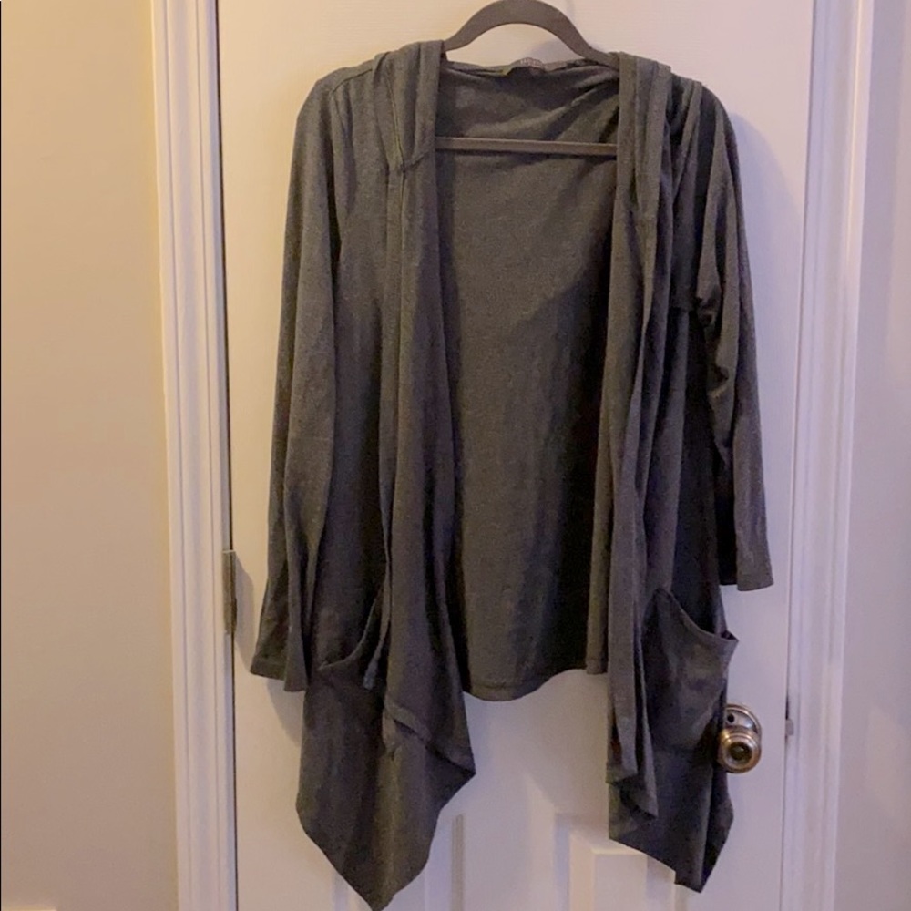 Most comfortable cardigan ever!!